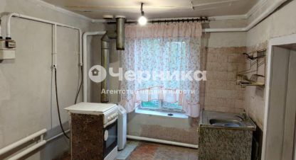 Продам дом 6-ти комнатный с общей площадью 70м2, на улице Ростовская каменский  хутор красновка ракетный, г. Хутор красновка, Ростовская обл., Россия, агентство АН Черника. Фотография №1