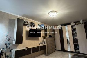 Продам квартиру 1 комнатную с общей площадью 32м2, 4/4 эт., на улице Спортивная, г. Новочеркасск, Ростовская обл., Россия, агентство АН Черника