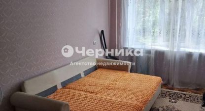 Продам квартиру 1 комнатную с общей площадью 31м2, 2/5 эт., на улице Токарева, г. Новочеркасск, Ростовская обл., Россия, агентство АН Черника. Фотография №1