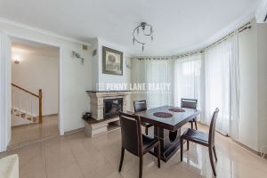 Продам дом 6-ти комнатный с общей площадью 230м2, на улице Лесная, г. Д верховье, Москва, Россия, агентство Penny Lane Realty