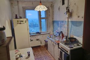 Продам квартиру 3-х комнатную с общей площадью 63м2, 8/10 эт., на улице Донецкое шосе, г. Днепр, Днепропетровская обл., Украина, агентство Aspo.biz