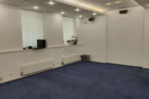 Сдам торговое помещение с общей площадью 215м2, на улице Ленинградская, г. Пенза, Пензенская обл., Россия, агентство Твой Маклер