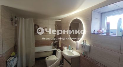 Продам дом 4-х комнатный с общей площадью 92м2, на улице Советский, г. Каменск-Шахтинский, Ростовская обл., Россия, агентство АН Черника. Фотография №1