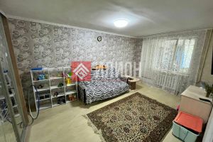 Продам квартиру 1 комнатную с общей площадью 39.8м2, 1/5 эт., на улице Крымская, г. Бахчисарай , Крым авт. респ., Россия, агентство Илион