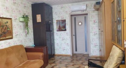 Продам квартиру 2-х комнатную с общей площадью 45.4м2, 4/5 эт., на улице Карла маркса, г. Бердск, Новосибирская обл., Россия, агентство ООО АГЕНТСТВО НЕДВИЖИМОСТИ ДЕЛЬТА. Фотография №1