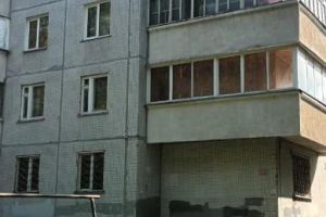 Продам квартиру 2-х комнатную с общей площадью 51м2, 1/10 эт., на улице Иванова, г. Новосибирск, Новосибирская обл., Россия, агентство ООО "АГЕНТСТВО НЕДВИЖИМОСТИ "ДЕЛЬТА"