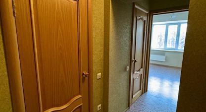 Продам квартиру 1 комнатную с общей площадью 38.4м2, 4/6 эт., на улице Большевистская, г. Бердск, Новосибирская обл., Россия, агентство ООО АГЕНТСТВО НЕДВИЖИМОСТИ ДЕЛЬТА. Фотография №1