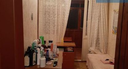 Продам квартиру 1 комнатную с общей площадью 19.6м2, 2/5 эт., на улице Строительный (центральный) пер, Центральный район, г. Сочи, Краснодарский край, Россия, агентство Интернет-партнер. Фотография №1