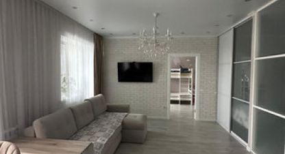 Продам квартиру 2-х комнатную с общей площадью 54.95м2, 10/12 эт., на улице Папанина ул, г. Сыктывкар, Коми респ., Россия, агентство Интернет-партнер. Фотография №1
