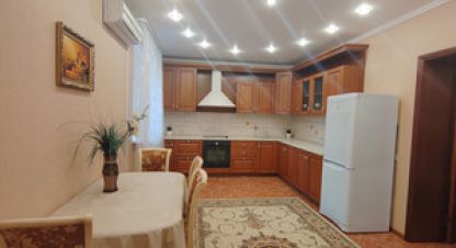 Продам квартиру 1 комнатную с общей площадью 60м2, 4/9 эт., на улице Ямашева пр-кт, Ново-савиновский район, г. Казань, Татарстан респ., Россия, агентство Интернет-партнер. Фотография №1