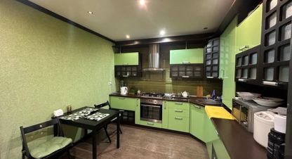 Купить дом 5-ти комнатную, 400 кв. м., Россия, г. Адиюх. Фотография №8