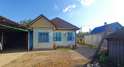 Продам дом 4-х комнатный с общей площадью 41.9м2, на улице Ленина ул, г. Черноморский, Краснодарский край, Россия, агентство Интернет-партнер. Фотография №1