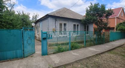Продам дом 4-х комнатный с общей площадью 64м2, на улице Целинная ул, г. Курганинск, Краснодарский край, Россия, агентство Интернет-партнер. Фотография №1