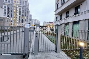 Продам квартиру 1 комнатную с общей площадью 43.4м2, 9/11 эт., на улице Решетникова ул, Московский район, г. Санкт-Петербург, Санкт-Петербург, Россия, агентство Интернет-партнер
