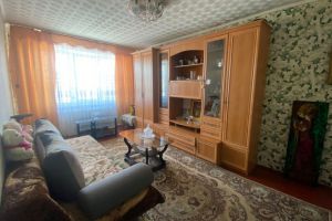 Продам квартиру 2-х комнатную с общей площадью 41.3м2, 9/9 эт., на улице Суворова ул, Индустриальный район, г. Барнаул, Алтайский край, Россия, агентство Интернет-партнер