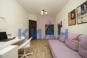 Продам квартиру 1 комнатную с общей площадью 43.4м2, 1/9 эт., на улице Елены стасовой, Октябрьский район, г. Красноярск, Красноярский край, Россия, агентство Интернет-партнер