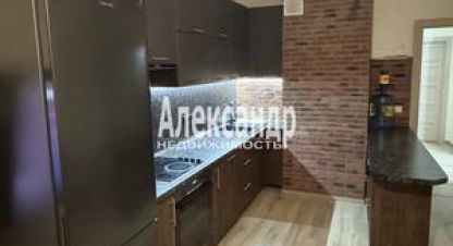 Продам квартиру 1 комнатную с общей площадью 41.1м2, 6/17 эт., на улице Шоссе в лаврики ул  64, г. Мурино, Ленинградская обл., Россия, агентство Интернет-партнер. Фотография №1