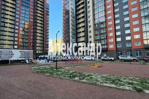 Продам квартиру 1 комнатную с общей площадью 39.9м2, 3/18 эт., на улице Шувалова ул, г. Мурино, Ленинградская обл., Россия, агентство Интернет-партнер