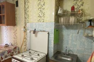Продам квартиру 2-х комнатную с общей площадью 43м2, 1/9 эт., на улице Кольский пр-кт, Первомайский район, г. Мурманск, Мурманская обл., Россия, агентство Интернет-партнер