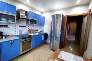 Продам квартиру 3-х комнатную с общей площадью 87.1м2, 9/10 эт., на улице Кутузова, Кировский район, г. Красноярск, Красноярский край, Россия, агентство Интернет-партнер