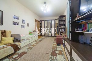 Продам квартиру 2-х комнатную с общей площадью 55.8м2, 1/7 эт., на улице Типанова ул, Московский район, г. Санкт-Петербург, Санкт-Петербург, Россия, агентство Интернет-партнер