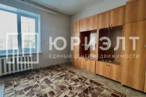 Продам комнату с общей площадью 16.7м2, 2/2 эт., на улице Черноморская ул, Тагилстроевский район, г. Нижний Тагил, Свердловская обл., Россия, агентство Интернет-партнер