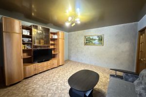 Продам квартиру 2-х комнатную с общей площадью 50.5м2, 1/9 эт., на улице Дружинина ул, Тагилстроевский район, г. Нижний Тагил, Свердловская обл., Россия, агентство Интернет-партнер