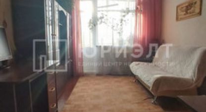Продам квартиру 1 комнатную с общей площадью 31.7м2, 5/5 эт., на улице Коминтерна ул, Дзержинский район, г. Нижний Тагил, Свердловская обл., Россия, агентство Интернет-партнер. Фотография №1