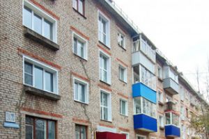 Продам квартиру 1 комнатную с общей площадью 30.1м2, 4/4 эт., на улице Красноармейская, г. Кирово-Чепецк, Кировская обл., Россия, агентство Интернет-партнер