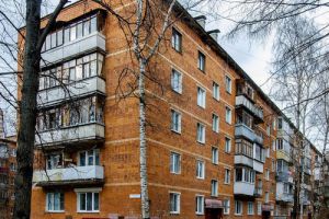 Продам квартиру 2-х комнатную с общей площадью 44.3м2, 5/5 эт., на улице Лавочкина ул, г. Химки, Московская обл., Россия, агентство Интернет-партнер