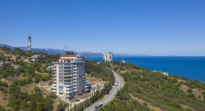 Купить 1 комнатную квартиру в г. Алушта . Фотография №2