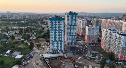 Продам квартиру 3-х комнатную с общей площадью 50.1м2, 15/21 эт., на улице Лесопарковая ул, Октябрьский район, г. Красноярск, Красноярский край, Россия, агентство Интернет-партнер. Фотография №1