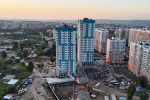 Продам квартиру 3-х комнатную с общей площадью 50.1м2, 15/21 эт., на улице Лесопарковая ул, Октябрьский район, г. Красноярск, Красноярский край, Россия, агентство Интернет-партнер