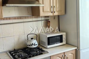 Сдам квартиру 2-х комнатную с общей площадью 54м2, 6/9 эт., на улице Добровольского, г. Ростов-на-Дону, Ростовская обл., Россия, агентство Риэлторская компания "Эллада"