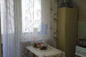 Продам квартиру 2-х комнатную с общей площадью 53.3м2, 2/5 эт., на улице Пионерская, г. Новочебоксарск, Чувашия респ., Россия, агентство Агентство недвижимости Ориентир