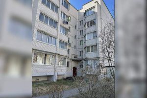 Продам квартиру 2-х комнатную с общей площадью 61.1м2, 5/5 эт., на улице Дорожный пер, г. Бокино, Тамбовская обл., Россия, агентство JCat