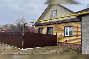 Продам коттедж/дачу 2-х комнатную с общей площадью 68м2, на улице Комсомольский, г. Шемурша, Чувашия респ., Россия, агентство JCat