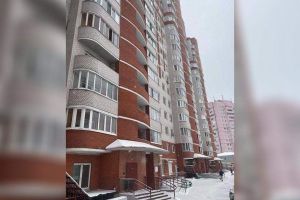 Продам квартиру 1 комнатную с общей площадью 40.6м2, 14/16 эт., на улице Зелинского, г. Воскресенск, Московская обл., Россия, агентство JCat
