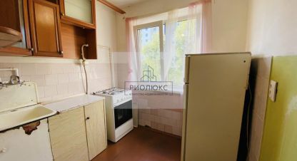 Купить квартиру 2-х комнатную, 44.1 кв. м., Россия, г. Магнитогорск. Фотография №8