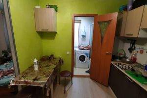 Продам квартиру 1 комнатную с общей площадью 30м2, 2/2 эт., на улице Садовая ул, г. Орехово , Крым авт. респ., Россия, агентство Интернет-партнер