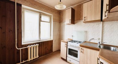 Продам квартиру 2-х комнатную с общей площадью 46.1м2, 4/5 эт., на улице Орловская ул, Бежицкий район, г. Брянск, Брянская обл., Россия, агентство Интернет-партнер. Фотография №1