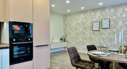 Продам квартиру 3-х комнатную с общей площадью 88.1м2, 4/5 эт., на улице Ленина, Первомайский район, г. Киров, Кировская обл., Россия, агентство Интернет-партнер. Фотография №1