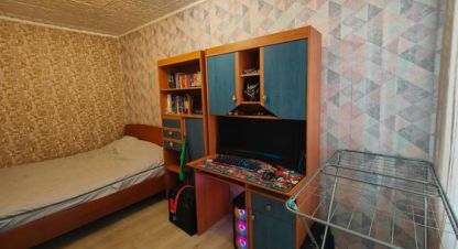 Продаётся 2-х комнатная квартира в г. Полярный. Фотография №6