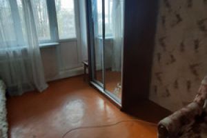 Продам квартиру 1 комнатную с общей площадью 21.2м2, 4/5 эт., на улице Строительная ул, г. Саки , Крым авт. респ., Россия, агентство Интернет-партнер