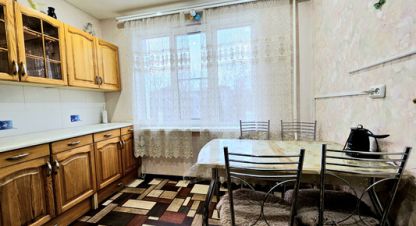 Продам квартиру 3-х комнатную с общей площадью 63.4м2, 4/5 эт., на улице 70-летия октября ул, г. Лёвинцы, Кировская обл., Россия, агентство Интернет-партнер. Фотография №1