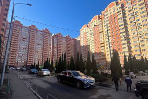 Продам квартиру 2-х комнатную с общей площадью 53.3м2, 14/16 эт., на улице 60 лет победы ул, г. Рабочий посёлок октябрьский, Московская обл., Россия, агентство Интернет-партнер