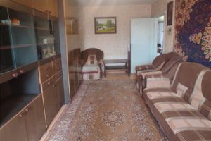 Продам квартиру 3-х комнатную с общей площадью 61м2, 5/5 эт., на улице 9-й мкр, Советский район, г. Липецк, Липецкая обл., Россия, агентство Интернет-партнер