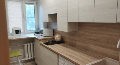 Продам квартиру 2-х комнатную с общей площадью 37.3м2, 2/4 эт., на улице Шаляпина ул, Московский район, г. Нижний Новгород, Нижегородская обл., Россия, агентство Интернет-партнер. Фотография №1