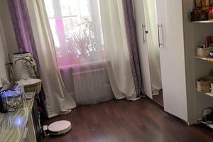 Продам квартиру 2-х комнатную с общей площадью 44м2, 1/5 эт., на улице Маяковского кв-л, г. Звенигород, Московская обл., Россия, агентство Интернет-партнер