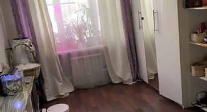 Продам квартиру 2-х комнатную с общей площадью 44м2, 1/5 эт., на улице Маяковского кв-л, г. Звенигород, Московская обл., Россия, агентство Интернет-партнер. Фотография №1